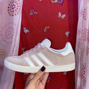 adidas gazelle baby pink
